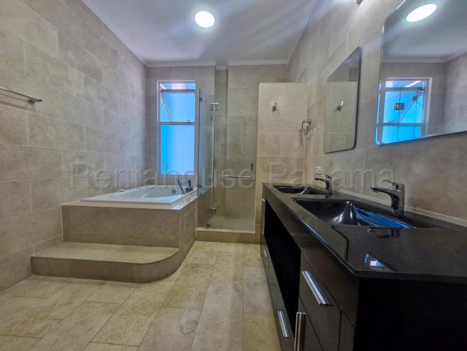Apartamento en alquiler en Ph Pacific Village  27MVCH296