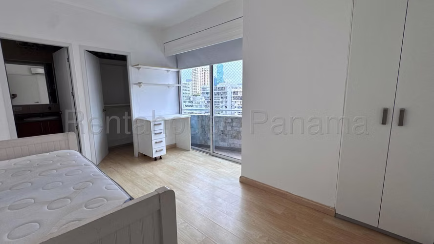 Alquiler de apartamento en Ph Torre del Parque 27MVCH297