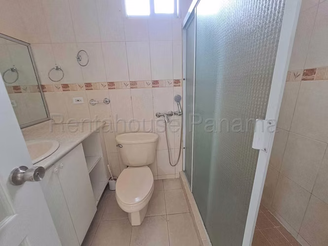 Se Vende Apartamento en El Cangrejo YDU