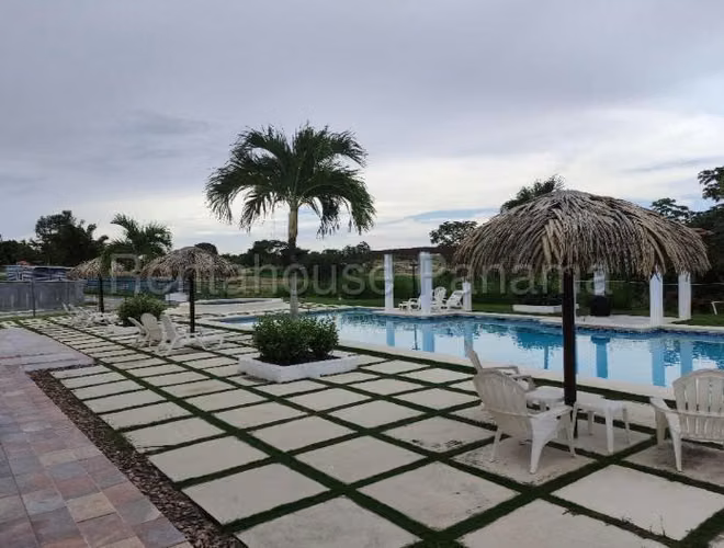 Se Alquila Casa en San Carlos YDU