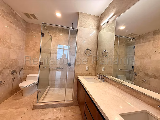 Se Vende Apartamento en Santa Maria YDU