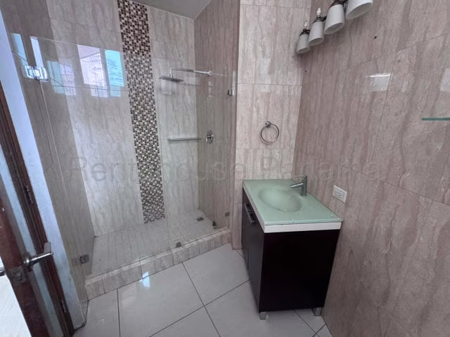 Apartamento en venta en Avenida Balboa YM