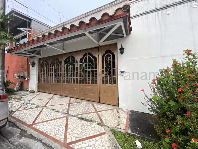 House for Sale in Villa Zaita YDU
