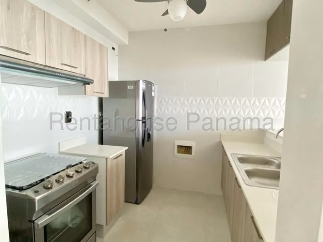 Se Alquila Apartamento en Edison Park KA27-196
