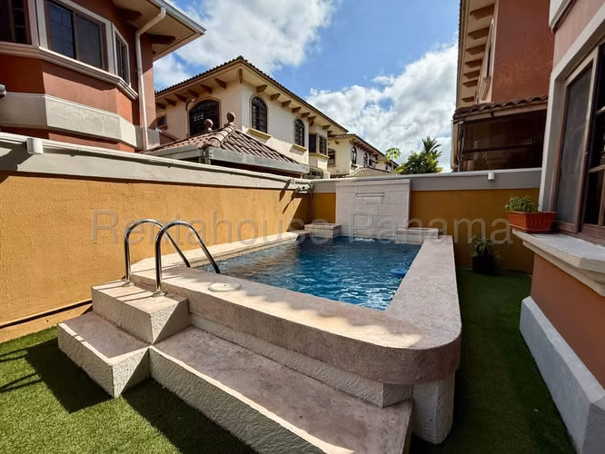 VENTA DE CASA EN EL DORAL COSTA SUR HQ - Imagen 11