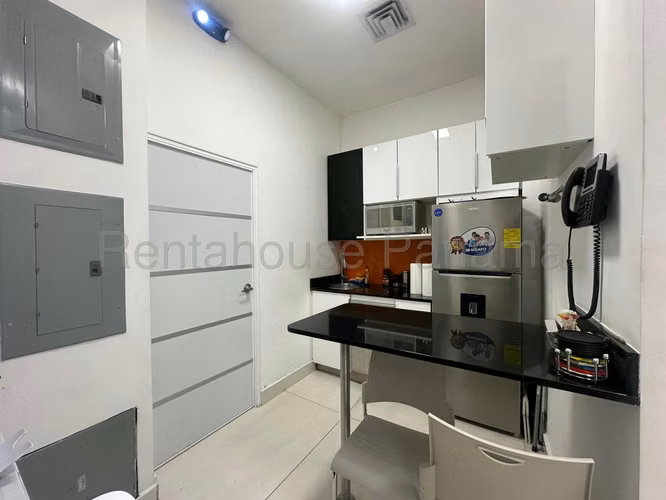 VENTA DE OFICINA EN SMOP OFFICE PLEX 71 SANTA MARIA HQ
