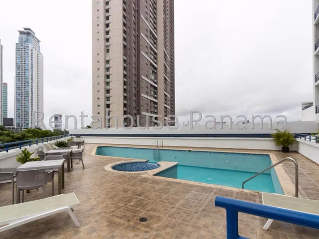 Apartamento en venta en Costa del Este YM