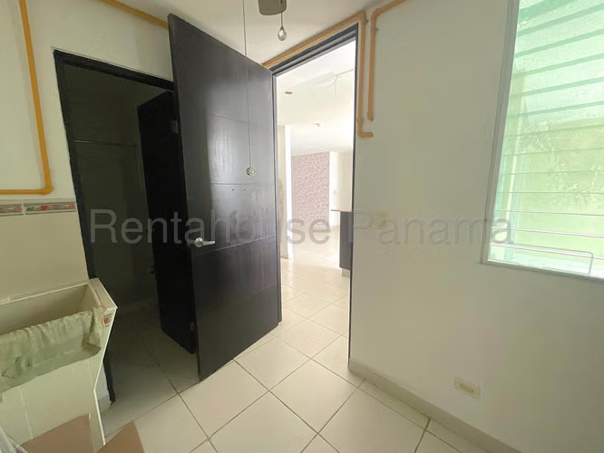Se Vende Apartamento en Costa del Este VLU27-291