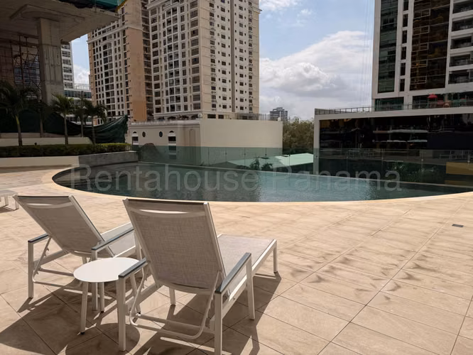 Se Vende Apartamento en Costa del Este VLU27-261