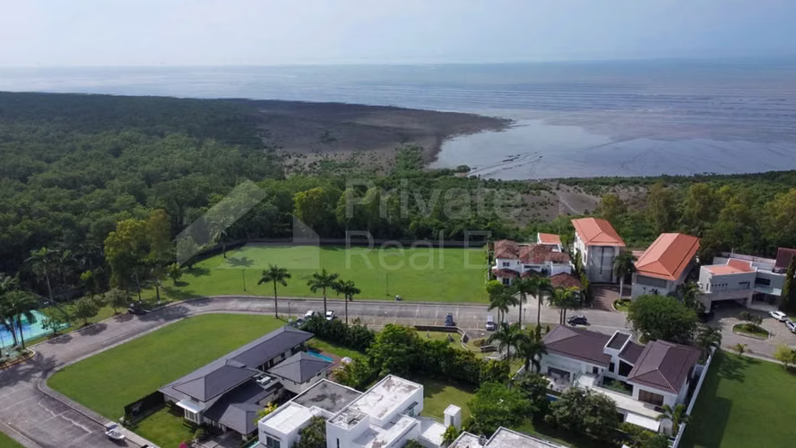 Terreno en venta PH Villas del Mar Costa del Este