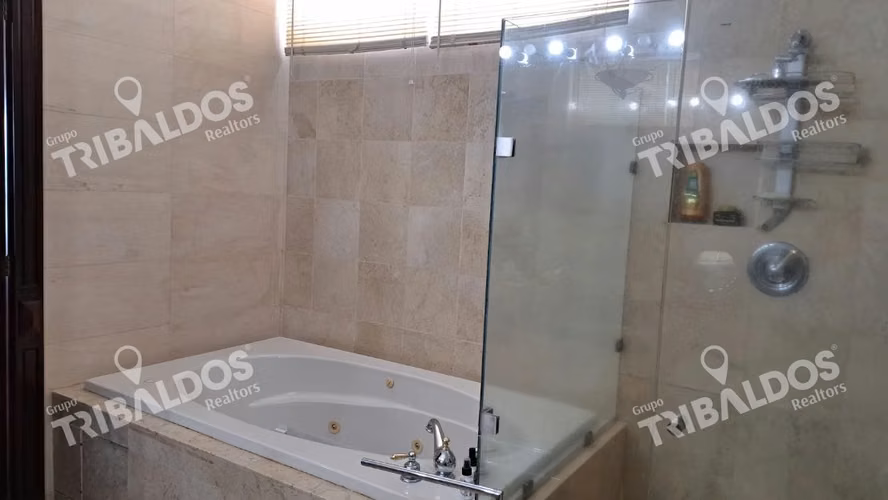 Venta de Apartamento en PH Península, Punta Pacifica