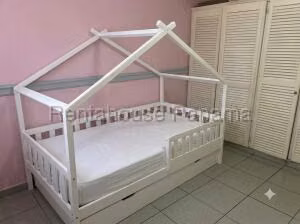 Venta de Casa con 373m2 en El Crisol PH El Crisol 27-287SR