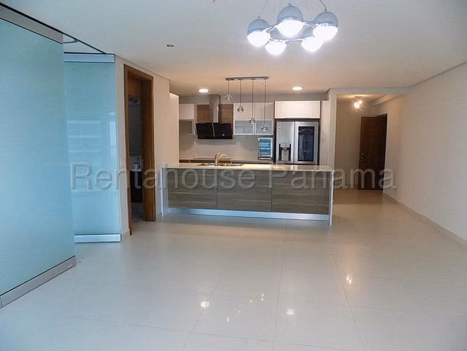 Alquiler de Apartamento en Costa del Este