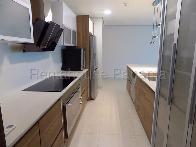 Alquiler de Apartamento en Costa del Este