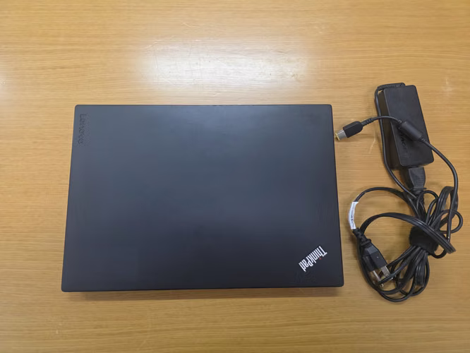 Laptop Portátil Lenovo T470 Intel i5-7300U CPU 2.60GHz 8Gb RAM 238Gb HDD SSD Doble Batería - Imagen 5