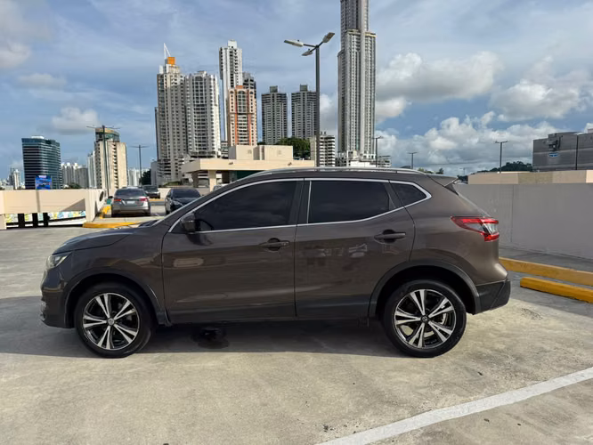 NISSAN QASHQAI 2020 9,500.00$