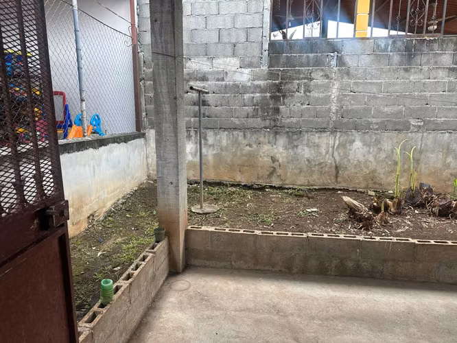 Alquiler de Casa en Altos de Cerro Viento VACIA