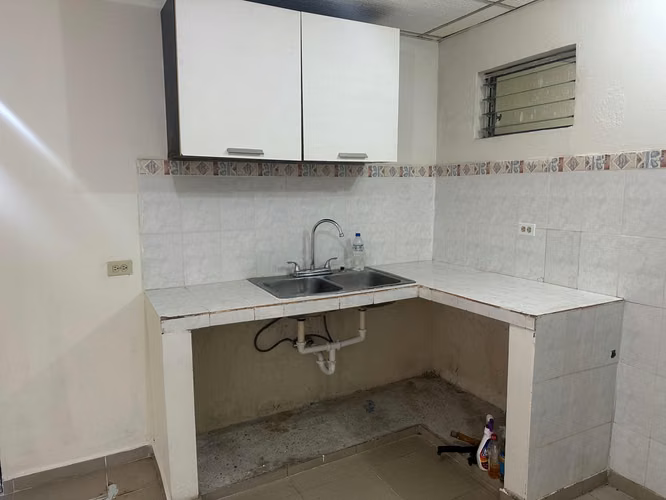 Alquiler de Casa en Altos de Cerro Viento VACIA