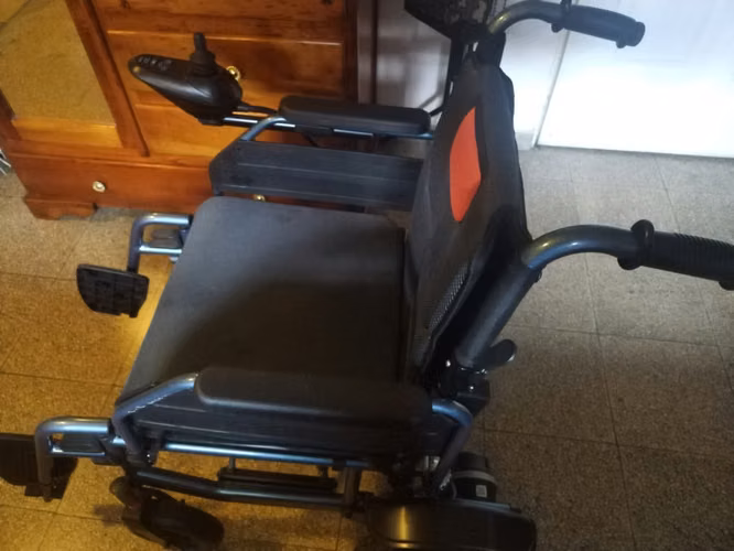 Silla de ruedas electrica
