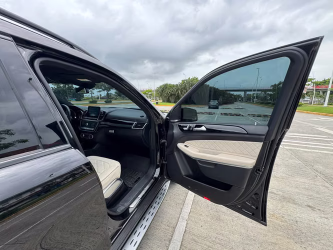 2017 MERCEDES BENZ GLS 500