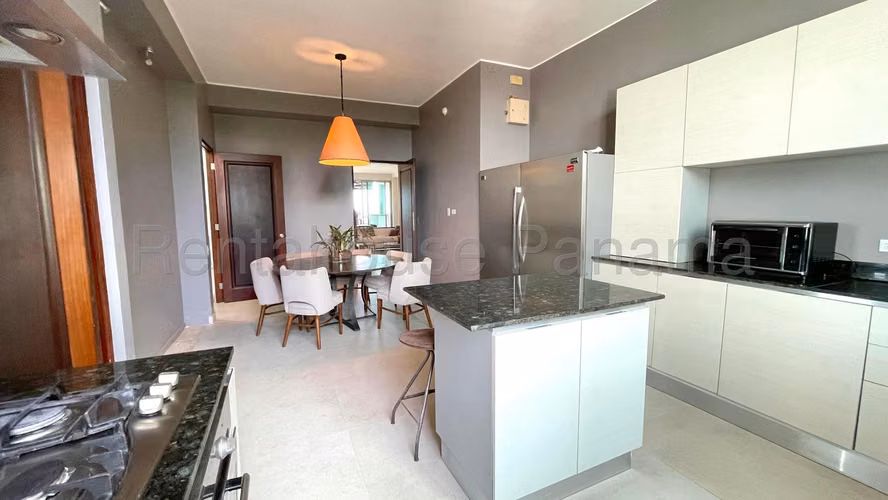 Apartamento en Venta en Amador Causeway. ALTOS DE AMADOR | 3 Parkings + Gran Depósito