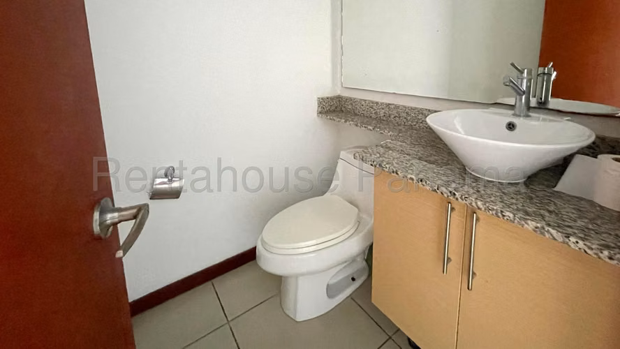 Apartamento en Venta en San Francisco. CABOMARZO | 2 Parkings y Depósito