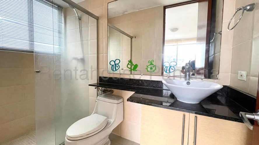 Apartamento en Venta en San Francisco. CABOMARZO | 2 Parkings y Depósito