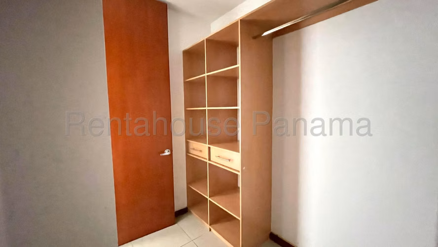 Apartamento en Venta en San Francisco. CABOMARZO | 2 Parkings y Depósito