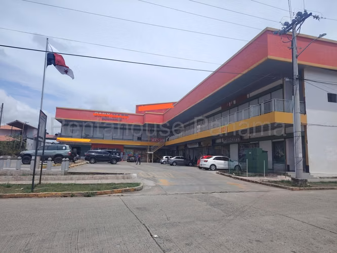 PREMISES FOR SALE LAS CUMBRES GM
