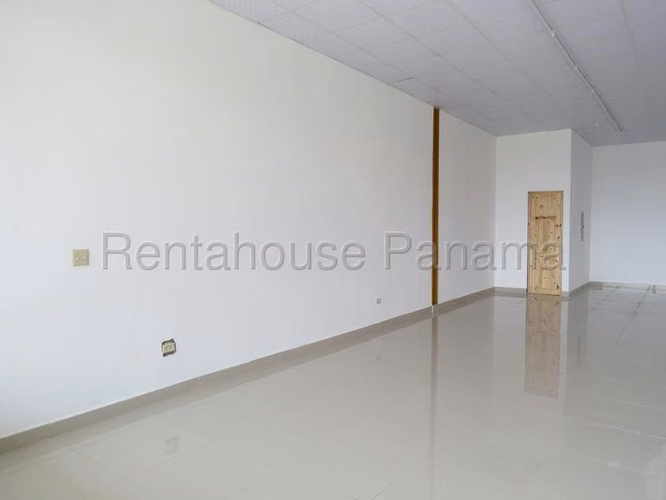 VENTA DE LOCAL LAS CUMBRES GM