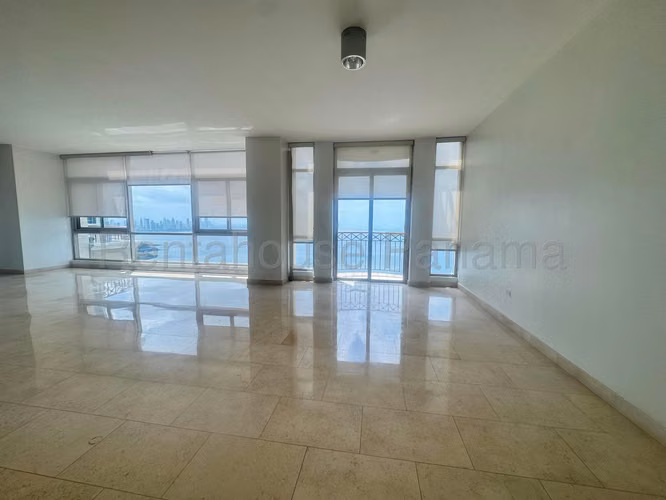 Se Alquila Apartamento en Punta Pacifica KA27-189