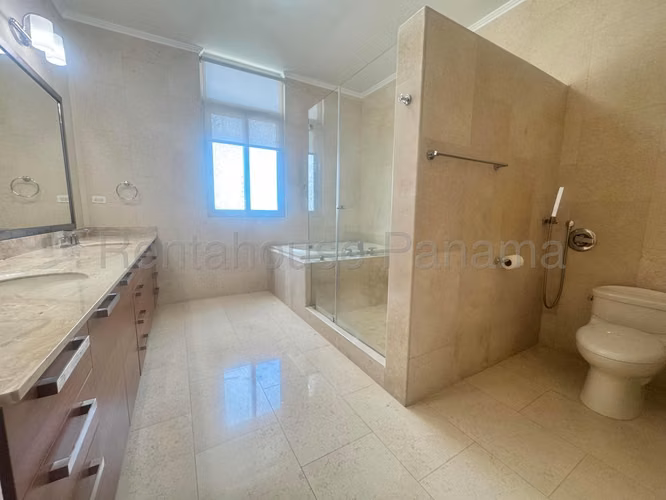 Se Alquila Apartamento en Punta Pacifica KA27-189
