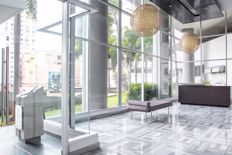 ALQUILER APARTAMENTO LUXOR - EL CANGREJO - Imagen 4