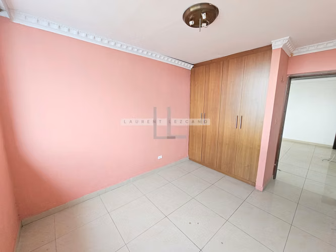 Venta de Apartamento en PH Crystal Hills - Villa de las Fuentes- Haga su oferta
