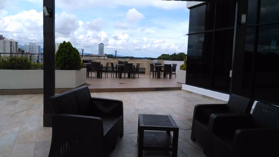ALQUILER  APARTAMENTO EN VILLA DE LAS FUENTES , PH PRTOFINO TOWERS, 117 metros $10000 - Imagen 4