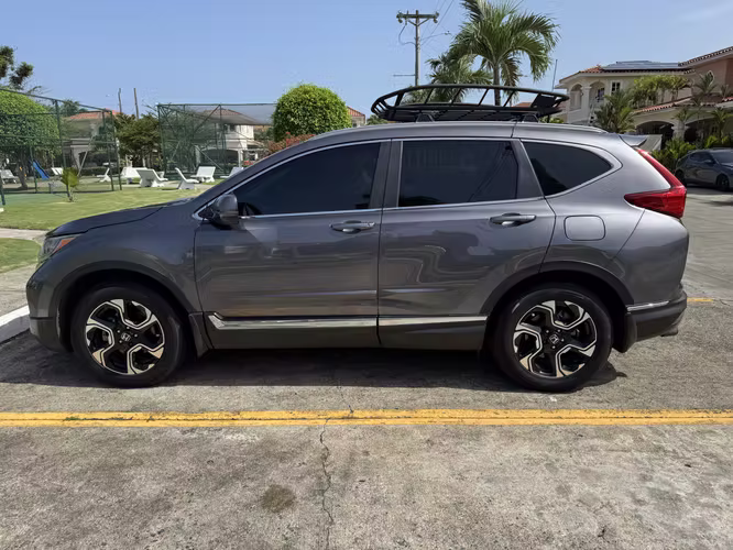 HONDA CRV 2019 FULL EXTRAS