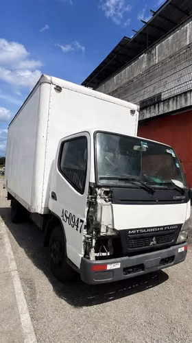 Mitsubishi Canter Fuso 2015 - Negociable