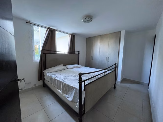 VENDO GANGA LINDO APARTAMENTO EN EDISON PARK
