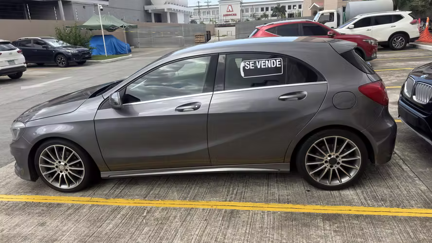 Mercedes A200