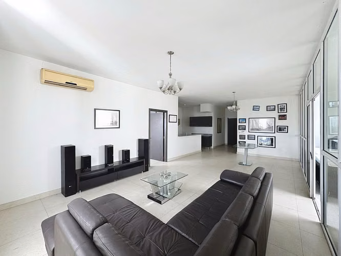 VENDO EXCLUSIVO APARTAMENTO EN SAN FRANCISCO