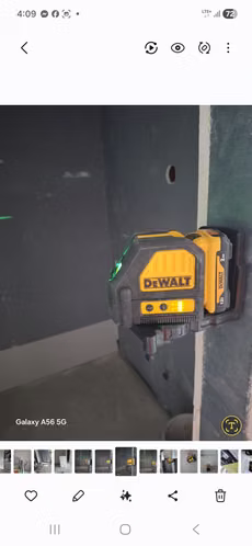 NIVEL LASER  PROFESIONAL DE 2 LINEAS VERDE.   IDEAL PARA INSTALACION DE GYPSUM, BALDOSAS, PLOMERIA, ELECTRICIDAD, ECT.