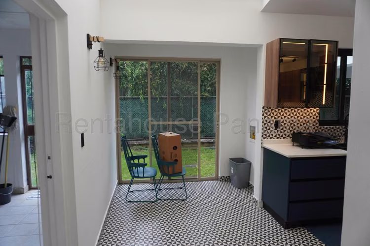 Casa en Venta Área exclusiva de Calyton