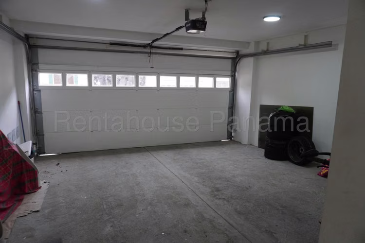 Casa en Venta Área exclusiva de Calyton