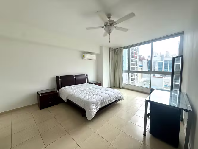 ALQUILER GRANDBAY MODELO 04 AMUEBLADO