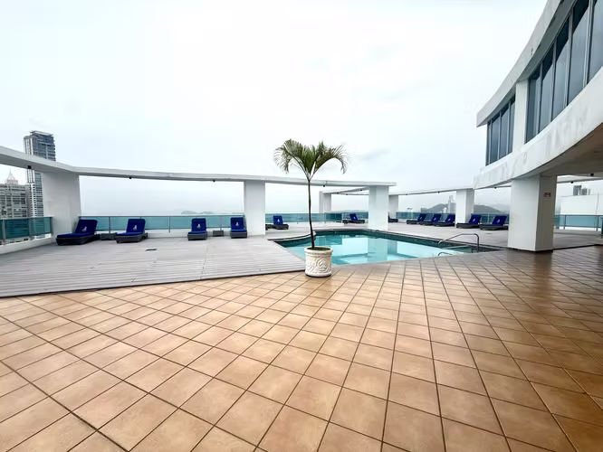 ALQUILER GRANDBAY MODELO 04 AMUEBLADO