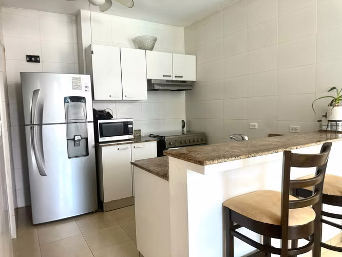 ALQUILER GRANDBAY MODELO 04 AMUEBLADO