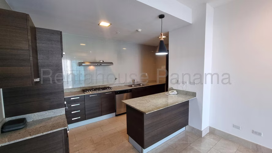 Apartamento en Venta en Punta Pacífica. GRAND TOWER