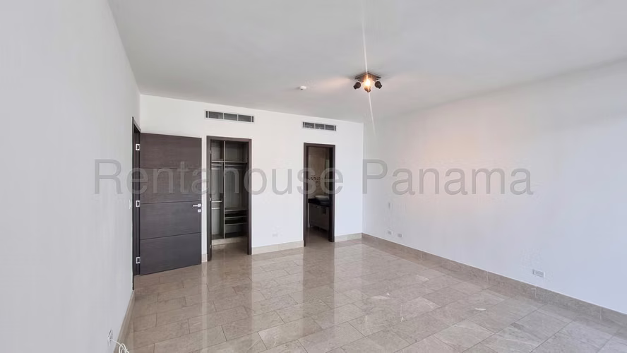 Apartamento en Venta en Punta Pacífica. GRAND TOWER