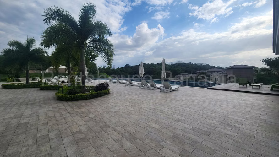 Casa en Venta en Altos de Panamá AFC 26-4904