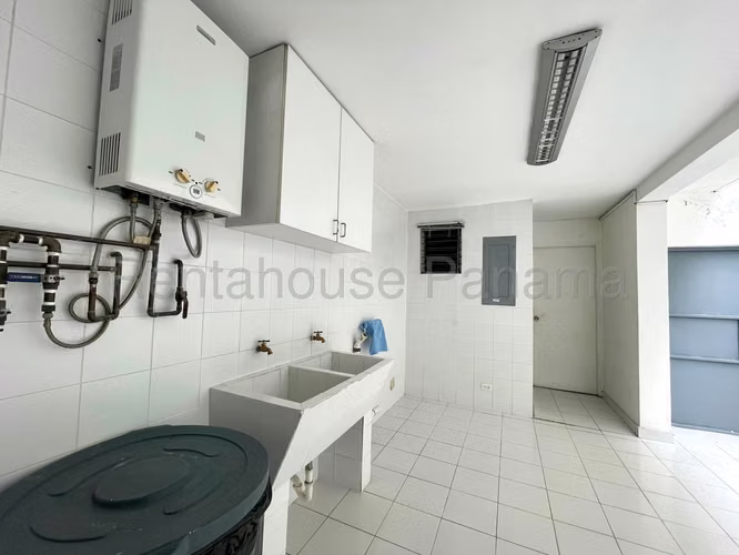 Casa en Venta en Obarrio AFC 26-23